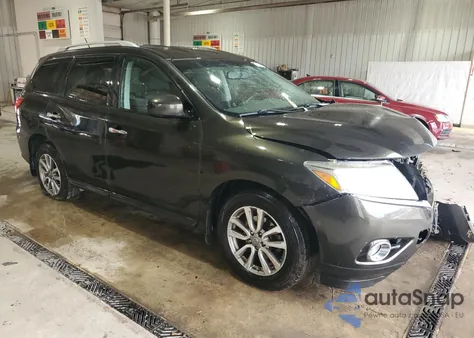 2015 Nissan Pathfinder S z USA, uszkodzony, nr VIN 5N1AR2MM9FC643730